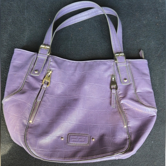 Nine West Light Purple Shoulder Bag - Picture 1 of 7